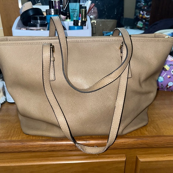 Michael Kors Purse - Picture 3 of 11